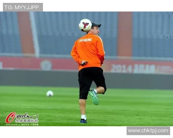 蒙蒂略与孔卡的巅峰对决谁能在赛场上笑到最后