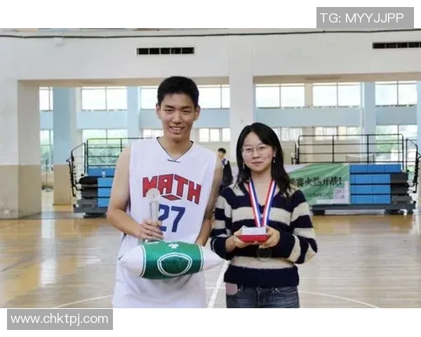 WE团队协作展现无与伦比的默契与实力助力夺冠之路